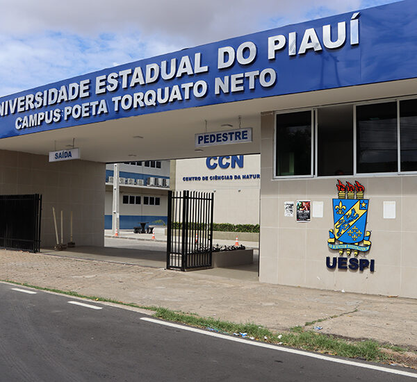 Uespi abre inscrições para exame de proficiência em inglês, espanhol e francês