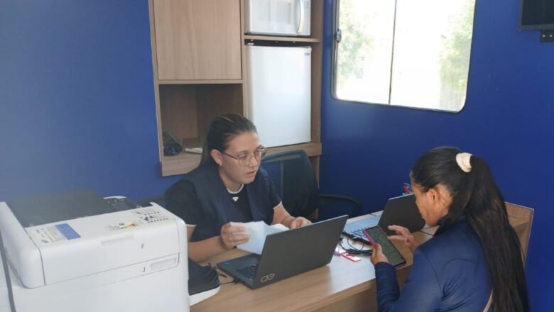Cinco municípios do Piauí recebem atendimento itinerante da Águas do Piauí