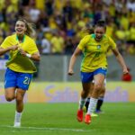 Brasil e Argentina empatam por 2 a 2 na Arena de Pernambuco