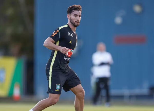 Martinelli agrada a Ancelotti e volta ao Fluminense para consolidar nome na Seleção