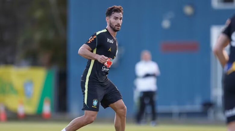 Martinelli agrada a Ancelotti e volta ao Fluminense para consolidar nome na Seleção