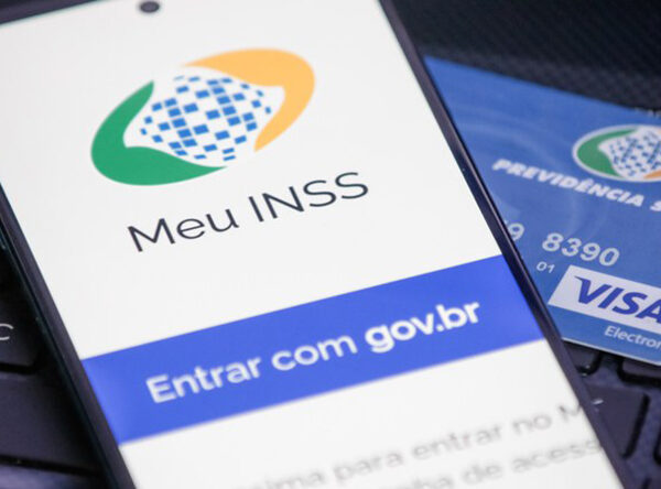 INSS tem 13 milhões de aposentados com prova de vida pendente