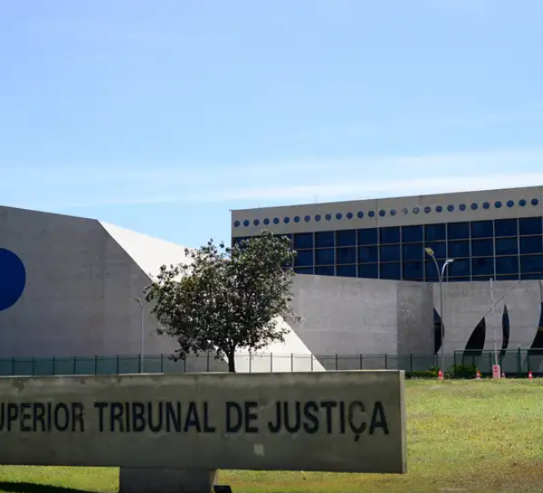 STJ permite penhora de salário para pagar dívida não alimentar