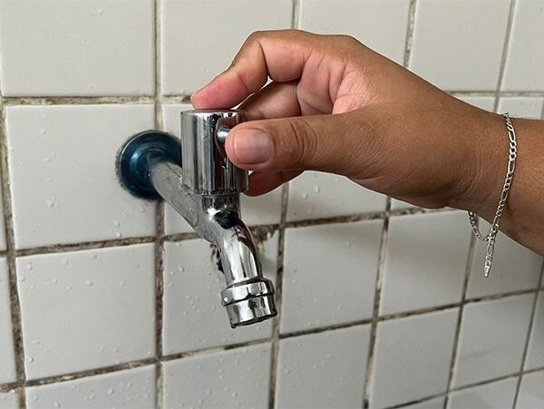 Queda no nível do rio provoca desabastecimento de água em Teresina