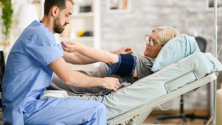 Diagnóstico de câncer: como cuidar da saúde emocional de pacientes e familiares